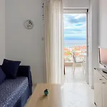 Rona Vista Amazing Seaview 2 公寓